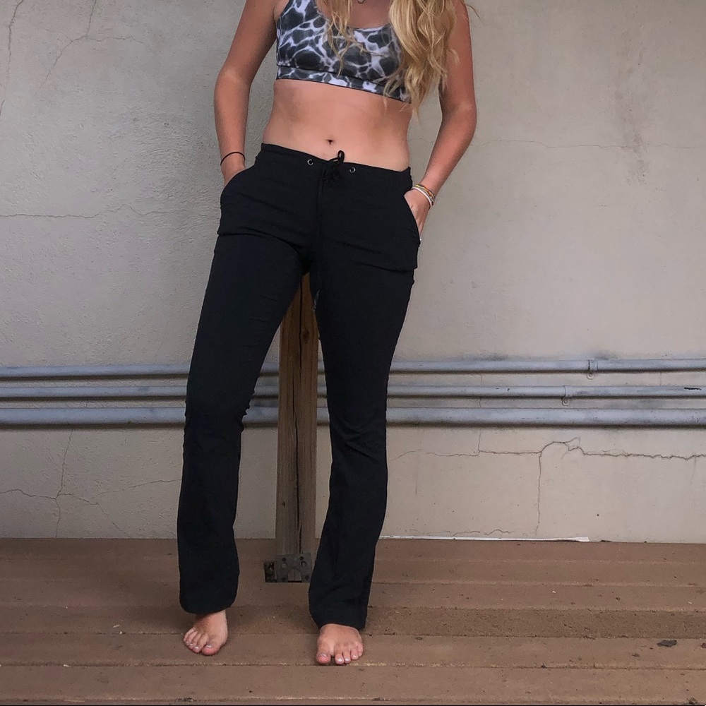 COLUMBIA ATHLETIC PANTS